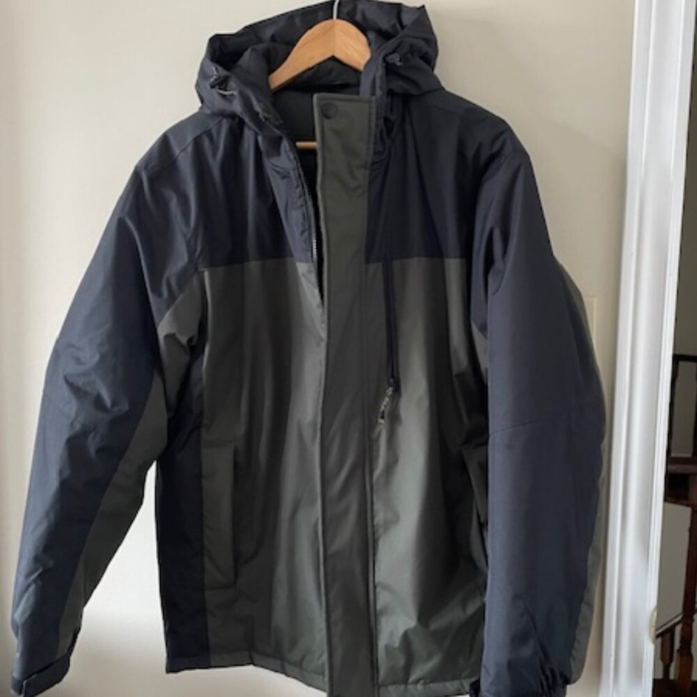 Hawke & Co Men Insulated Winter Jacket Size M  - NWOT Black /Olive Green